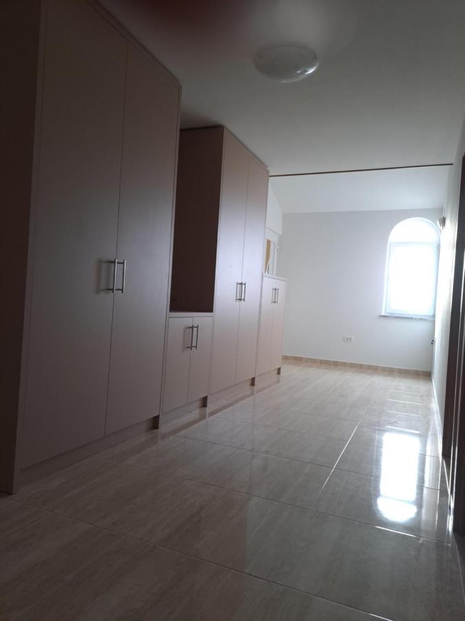 Apartman Vidas Palit Buitenkant foto