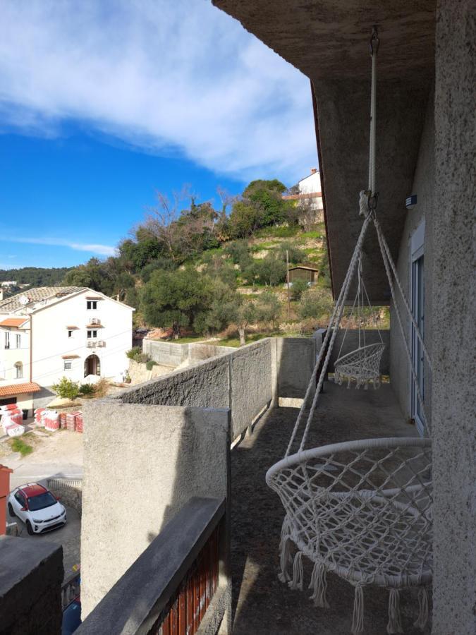 Apartman Vidas Palit Buitenkant foto