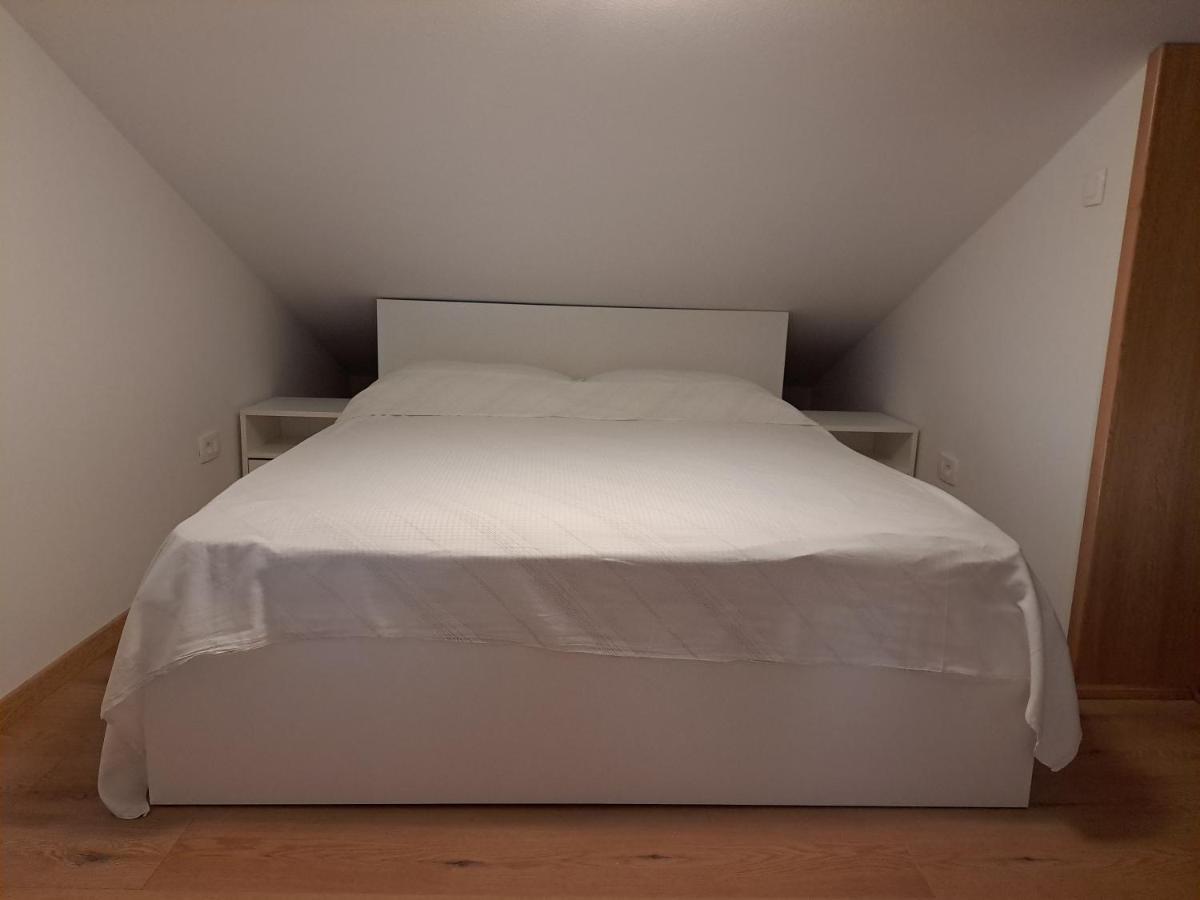 Apartman Vidas Palit Buitenkant foto