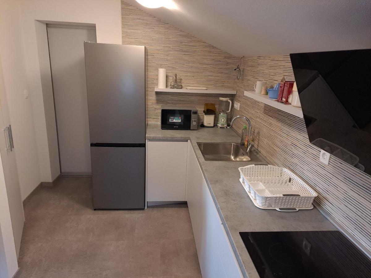 Apartman Vidas Palit Buitenkant foto