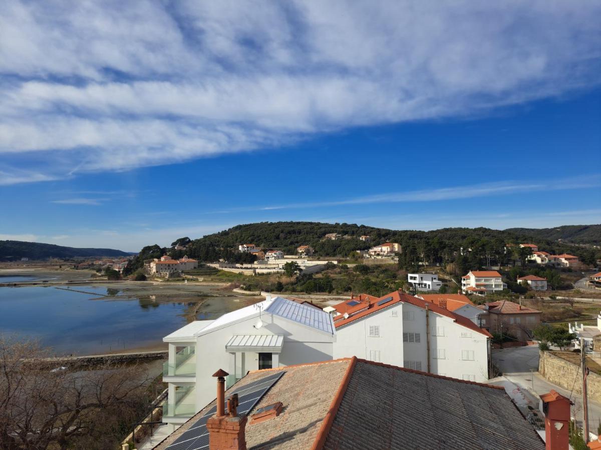Apartman Vidas Palit Buitenkant foto